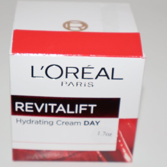 L’Oréal Revitalift Day Cream – 1.7 oz – New - Picture 3 of 6